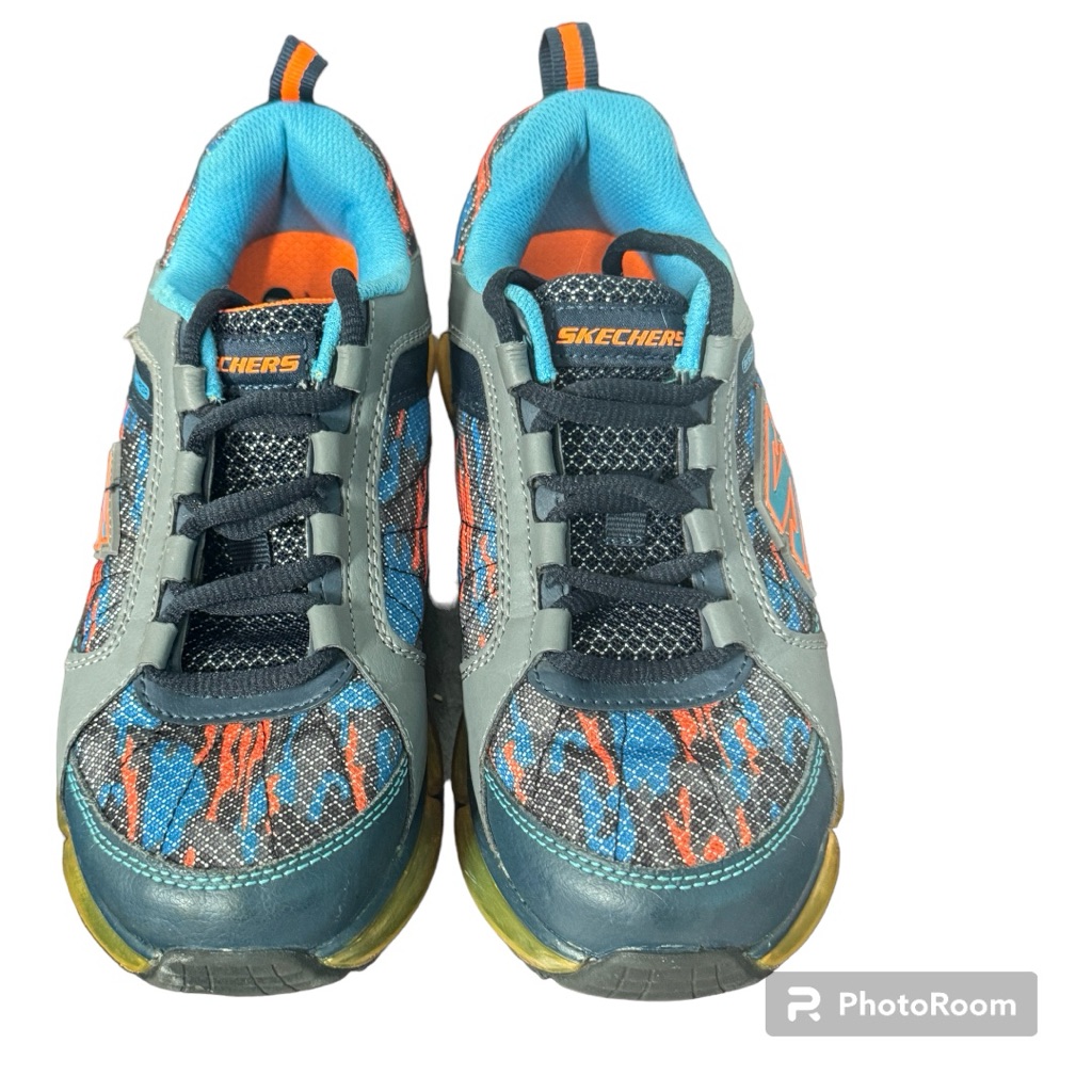 Sketchers Sketch Air Meg Kids Size 4 Preowned